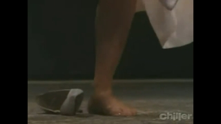Lydia Cornell feet photo 2