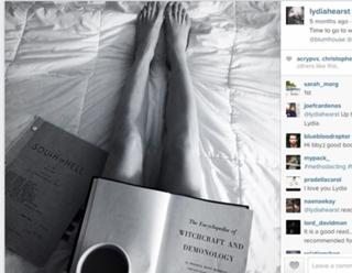 Lydia Hearst feet photo 7