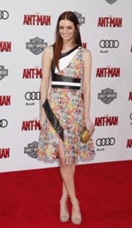 Lydia Hearst feet photo 15