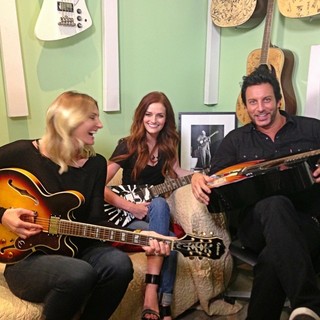 Lydia Hearst feet photo 15