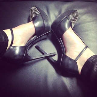Lydia Hearst feet photo 11
