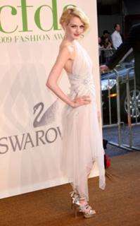 Lydia Hearst feet photo 2