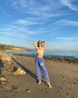 Lydia Night feet photo 10