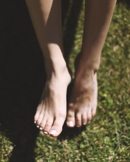 Lydia Papaioannou feet photo 11
