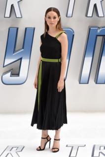 Lydia Wilson feet photo 3