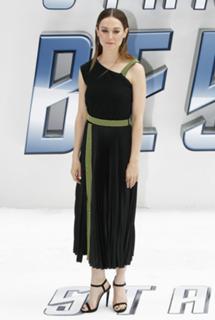 Lydia Wilson feet photo 14