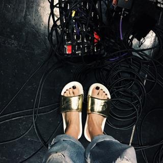 Lykke Li feet photo 8