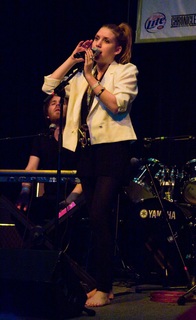 Lykke Li feet photo 4
