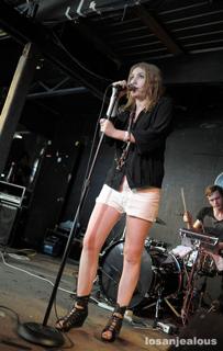 Lykke Li feet photo 2