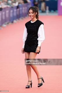 Lyna Khoudri feet photo 8