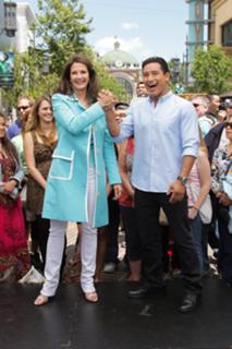 Lynda Carter feet photo thumbnail