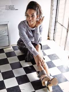Lyndie Greenwood feet photo 9