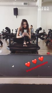 Lyndon Smith feet photo thumbnail