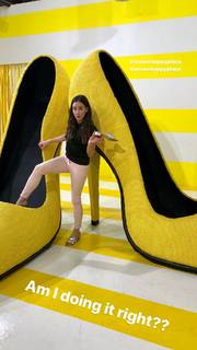 Lyndon Smith feet photo thumbnail