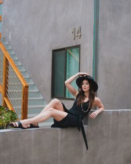 Lyndon Smith feet photo thumbnail