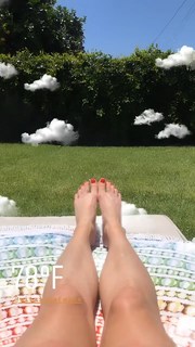 Lyndon Smith feet photo thumbnail