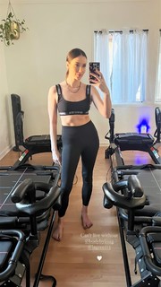 Lyndon Smith feet photo thumbnail
