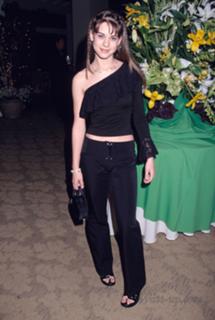 Lyndsy Fonseca feet photo thumbnail