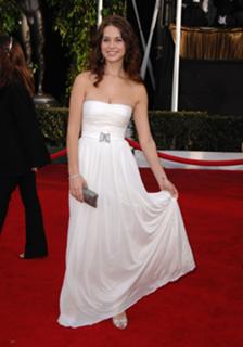 Lyndsy Fonseca feet photo thumbnail