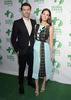 Lyndsy Fonseca feet photo thumbnail