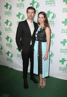 Lyndsy Fonseca feet photo thumbnail