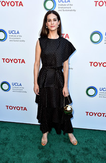 Lyndsy Fonseca feet photo thumbnail