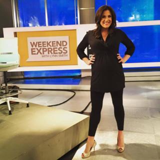 Lynn Berry feet photo 17