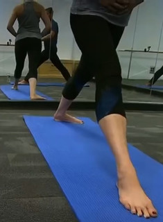 Lynn Berry feet photo 18