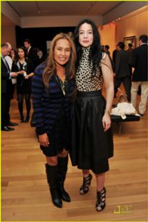 Lynn Collins feet photo thumbnail