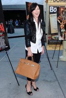 Lynn Collins feet photo thumbnail