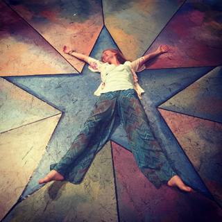Lynn Gilmartin feet photo 10