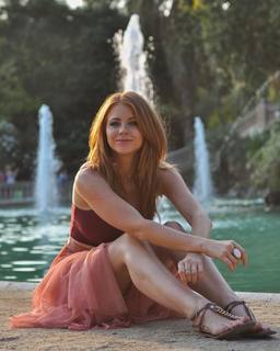 Lynn Gilmartin feet photo 8