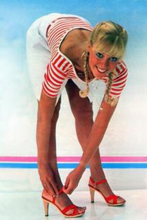 Lynn-Holly Johnson feet photo 4