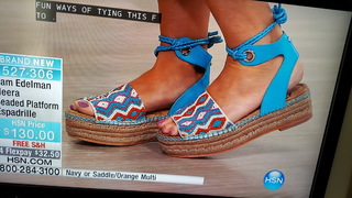 Lynn Murphy feet photo 1