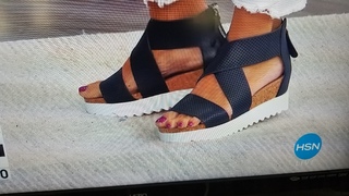 Lynn Murphy feet photo 14