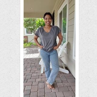 Lynn Toler feet photo 12