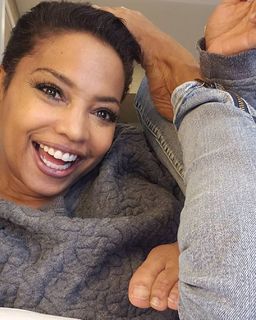 Lynn Toler feet photo 16