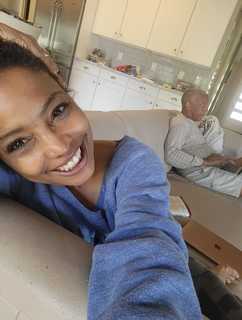 Lynn Toler feet photo 9