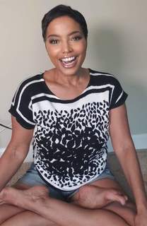 Lynn Toler feet photo 6
