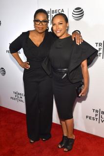Lynn Whitfield feet photo 7