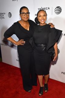 Lynn Whitfield feet photo 3