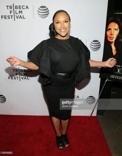 Lynn Whitfield feet photo 1