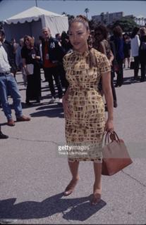 Lynn Whitfield feet photo 15