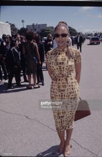 Lynn Whitfield feet photo 9