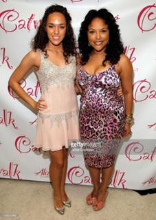 Lynn Whitfield feet photo 7