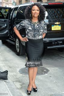 Lynn Whitfield feet photo 7