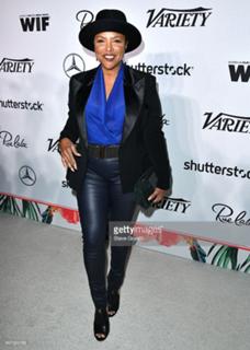 Lynn Whitfield feet photo 19