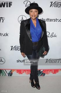 Lynn Whitfield feet photo 16