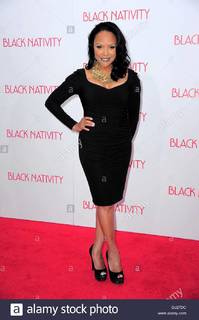 Lynn Whitfield feet photo 11