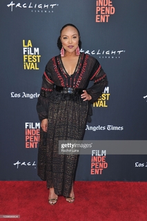 Lynn Whitfield feet photo 16